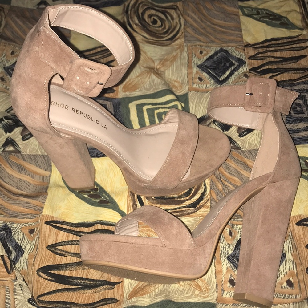 Tan Heels